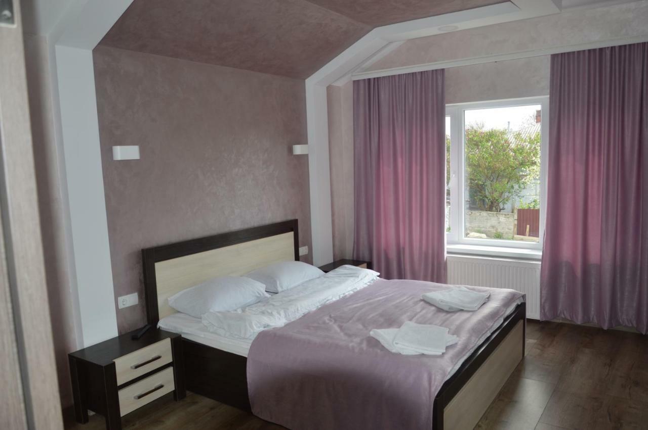 Royal House Villa Kamjanyi Potoki Kültér fotó