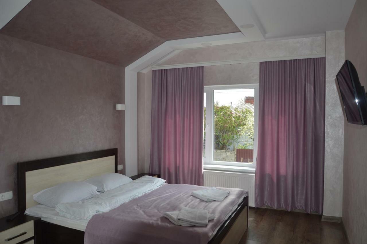 Royal House Villa Kamjanyi Potoki Kültér fotó