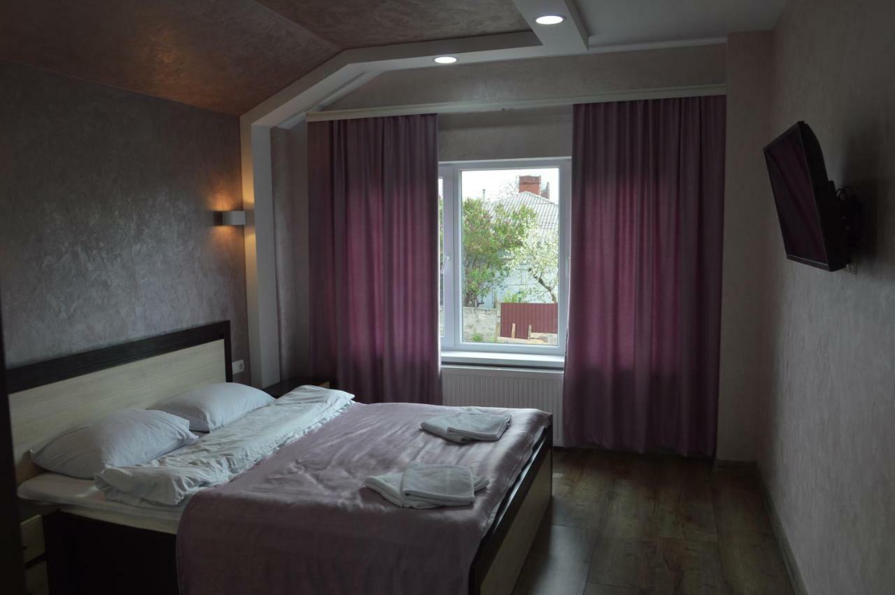 Royal House Villa Kamjanyi Potoki Kültér fotó